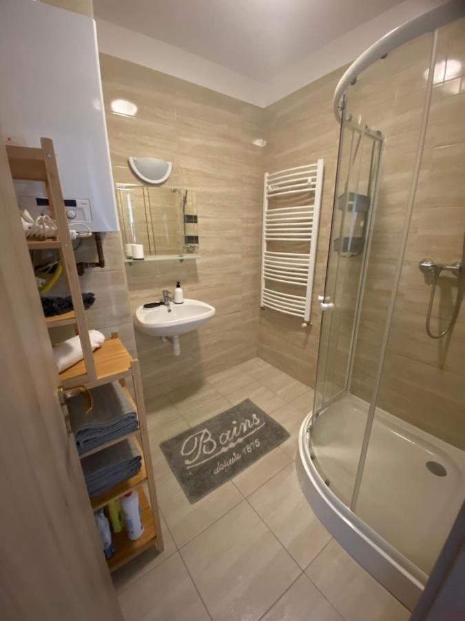 Lexi Family Apartman Apartment Hajduszoboszlo Ngoại thất bức ảnh